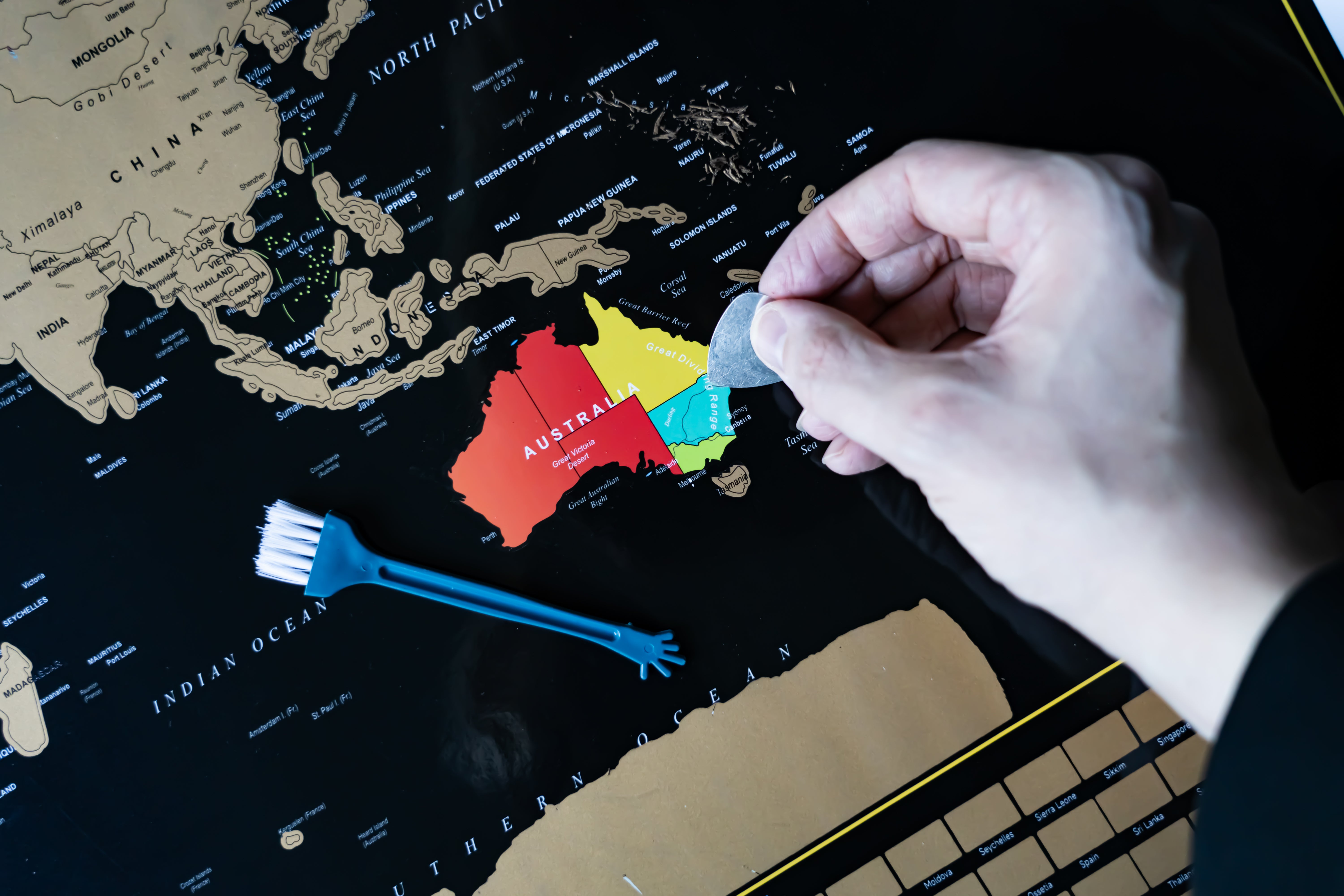 SCRATCH MAP OFF THE WORLD